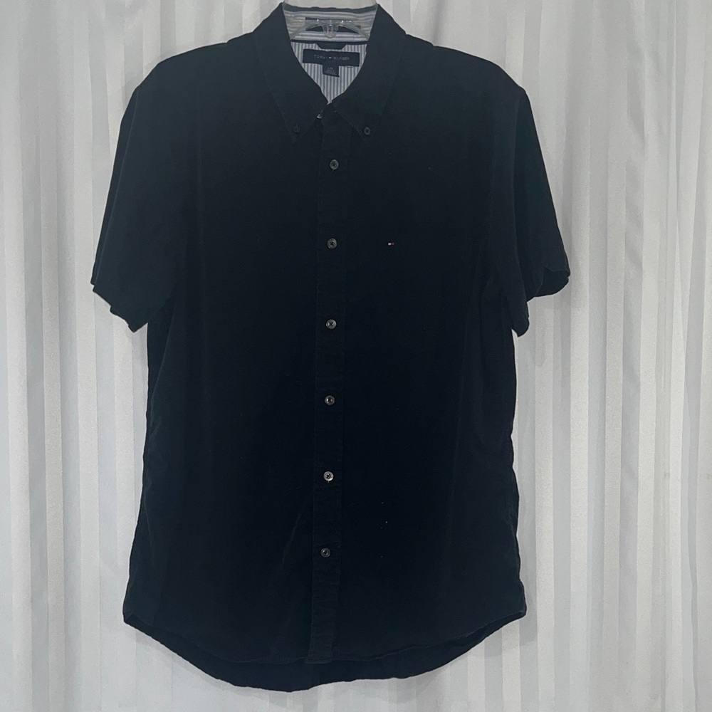 Tommy Hilfiger Men's Black Button Down Short Sleeve Shirt